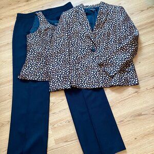 Kasper 3 piece pant suit separates